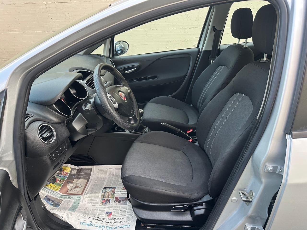 Fiat Punto 1.2benzina 5porte - 27/12/2013