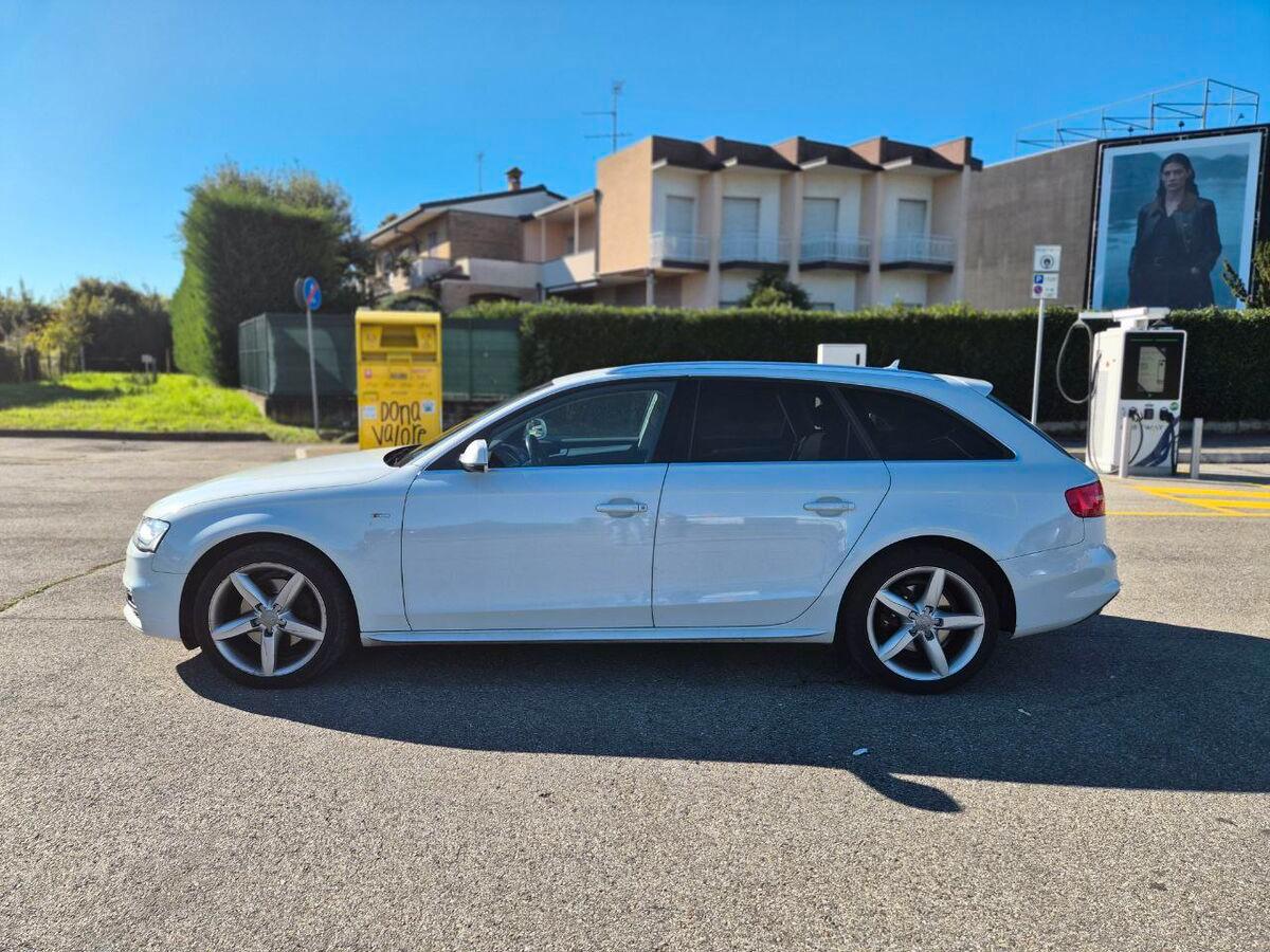 Audi A4 2.0 tdi Ambiente quattro 190cv s-tronic