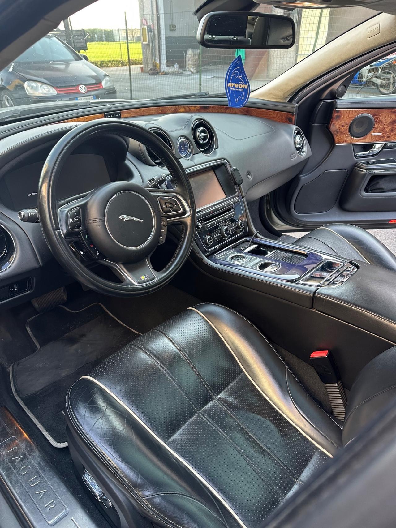 Jaguar XJ 5.0 V8 Premium Luxury