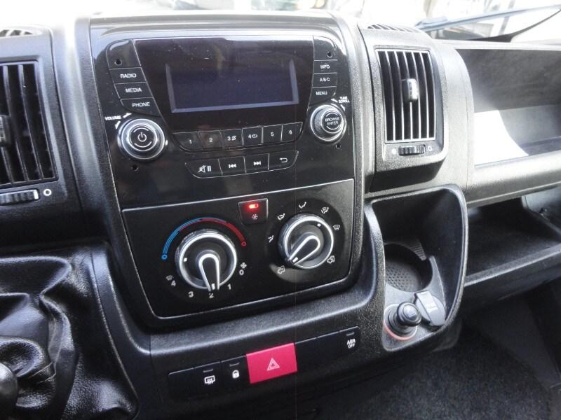 PEUGEOT Boxer (3ª serie) Boxer 335 2.0 BlueHDi...