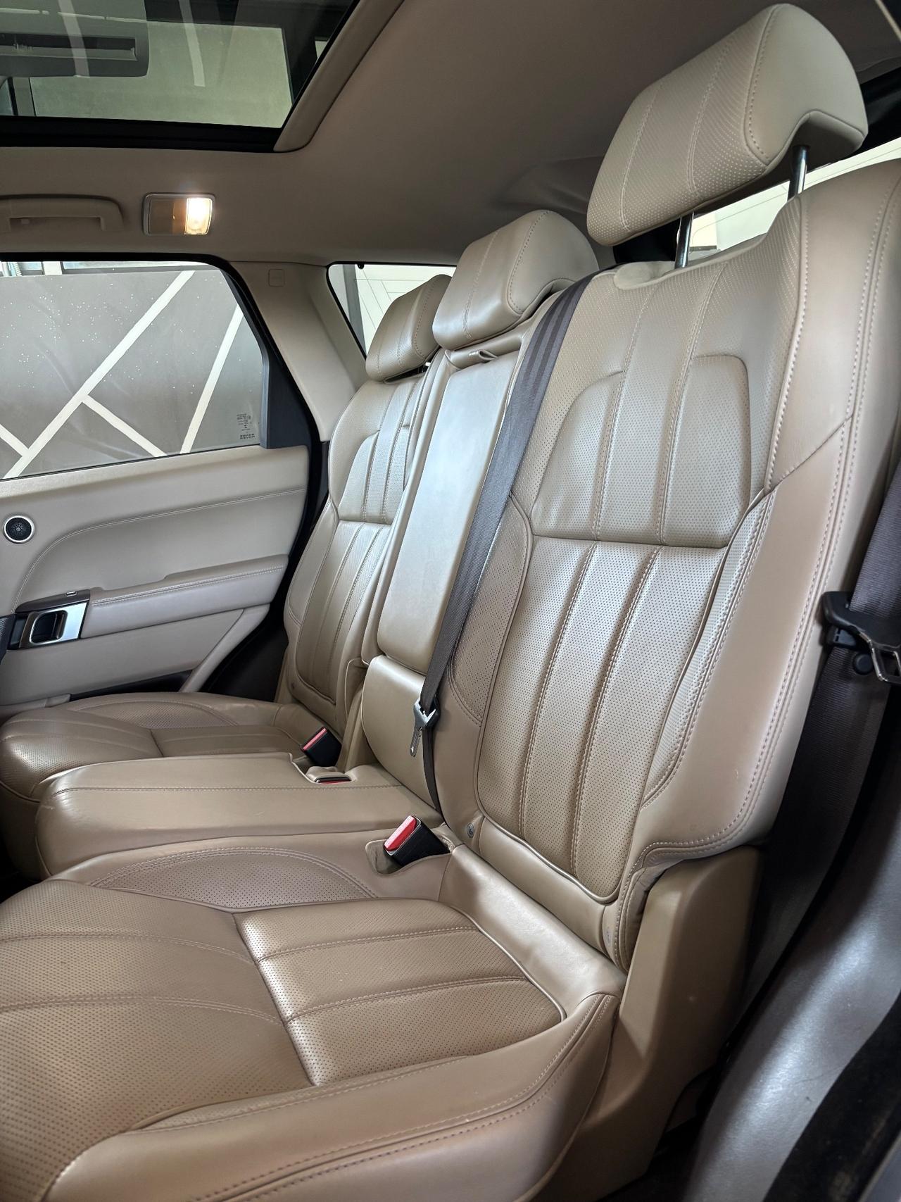 Land Rover Range Sport 3.0 TDV6 HSE Dynamic