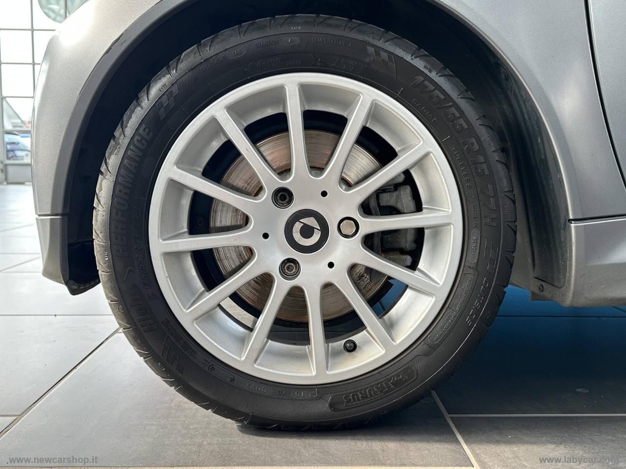 SMART fortwo 1000 52 kW MHD coupé passion