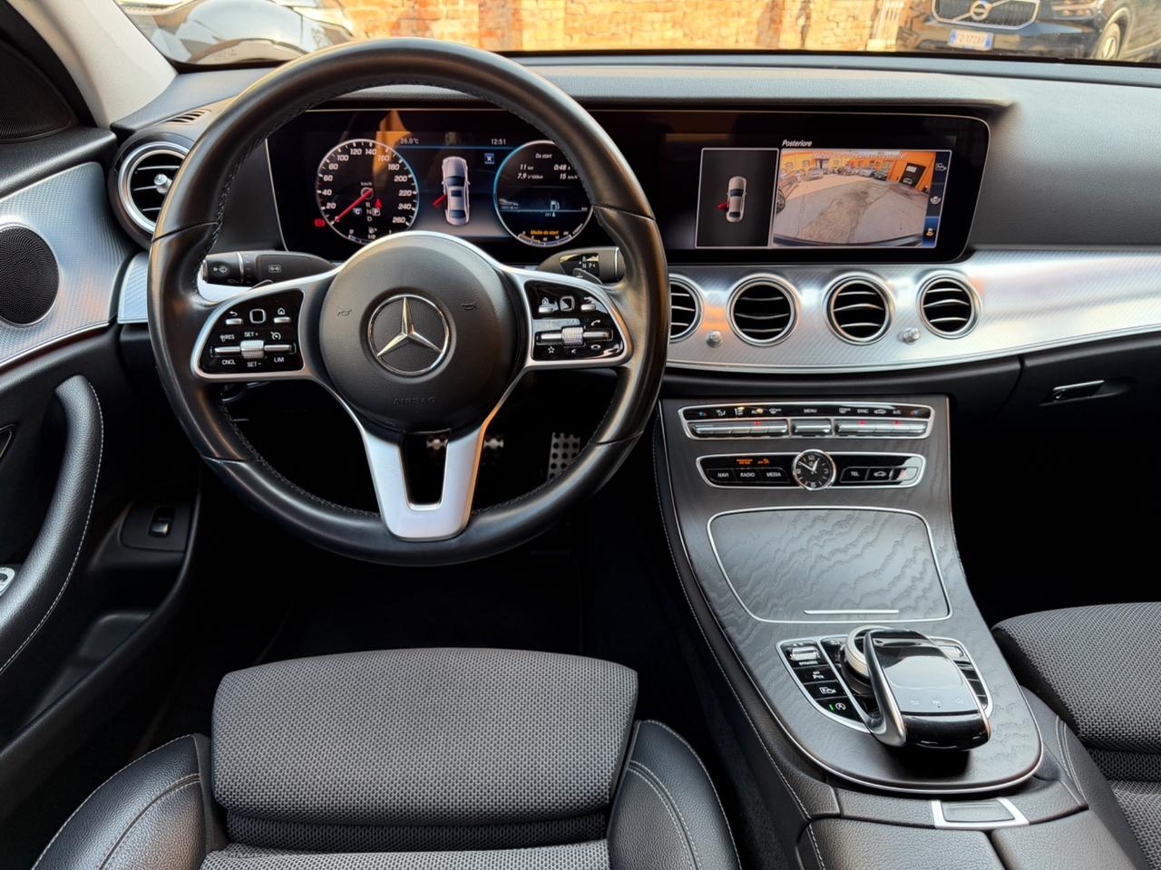 Mercedes-benz E 200 d Auto Premium Plus