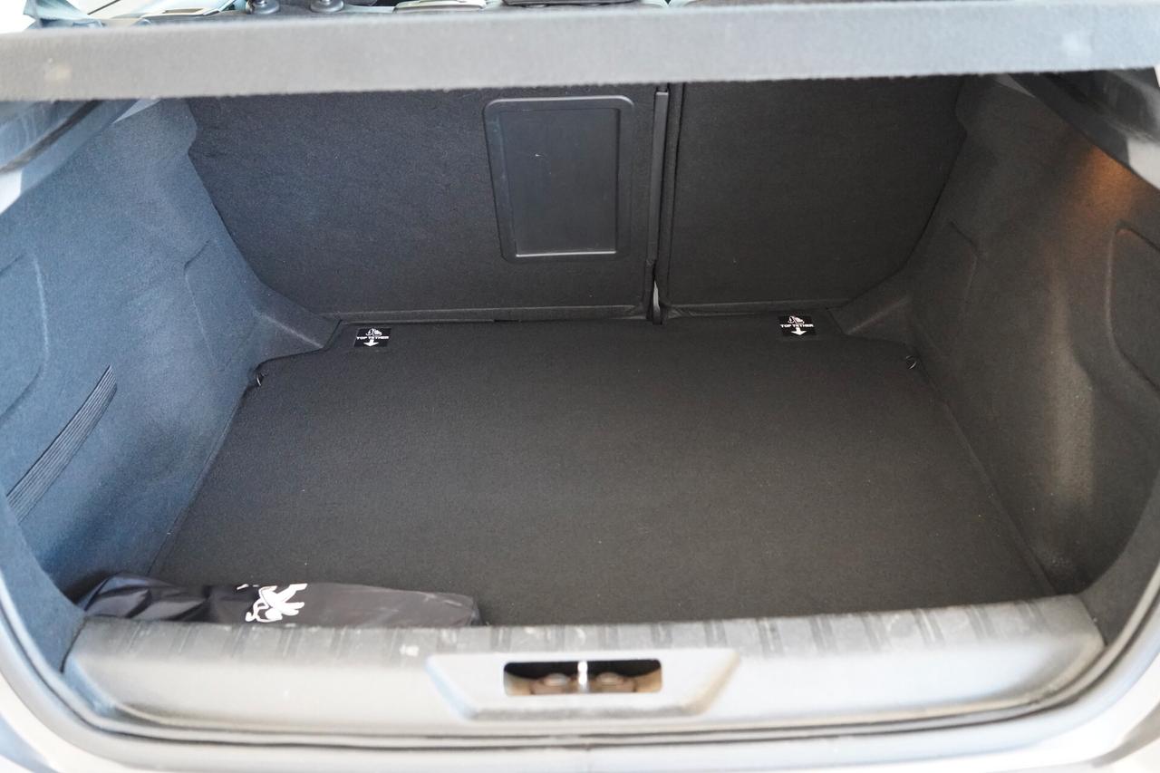 Peugeot 308 1.5 BlueHDi 130 Allure