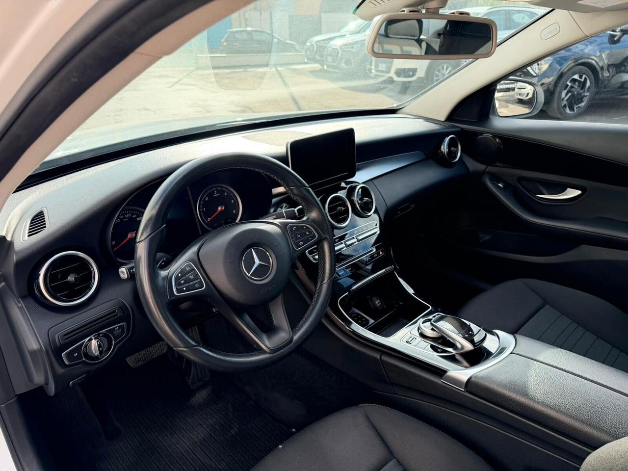 Mercedes-benz C 220d Automatic Exclusive