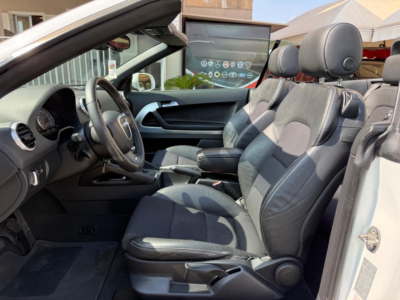 Audi A3 Cabrio 2.0 TDI 140 CV S LINE