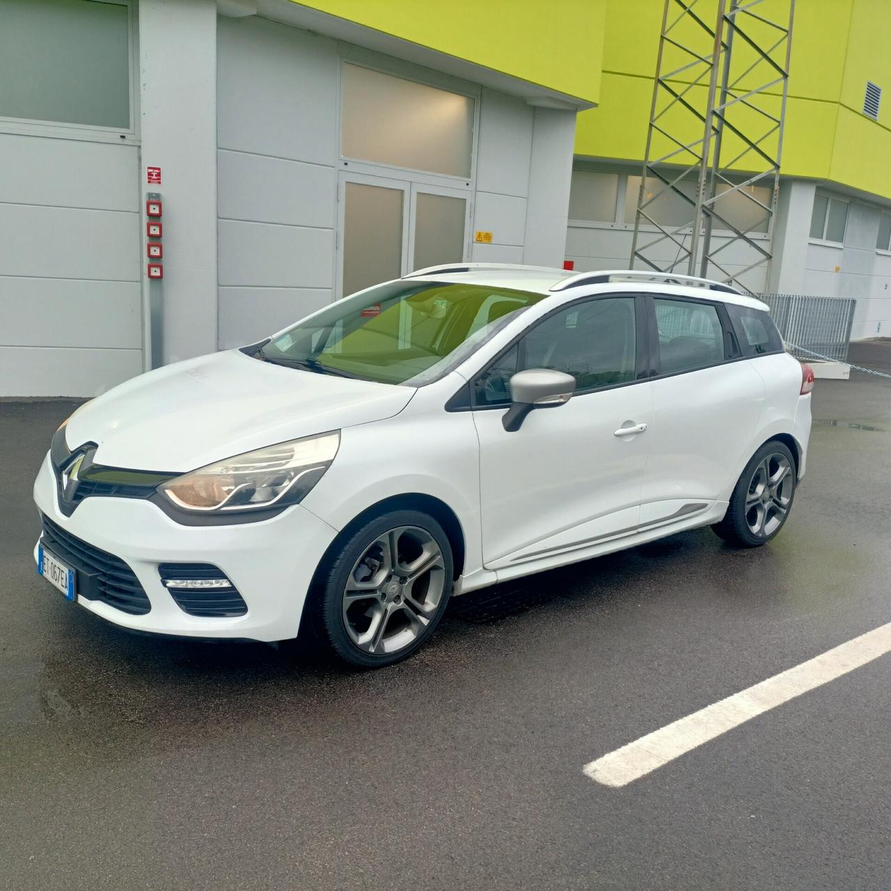 Renault Clio Sporter 1.2 TCe 120CV GTline full