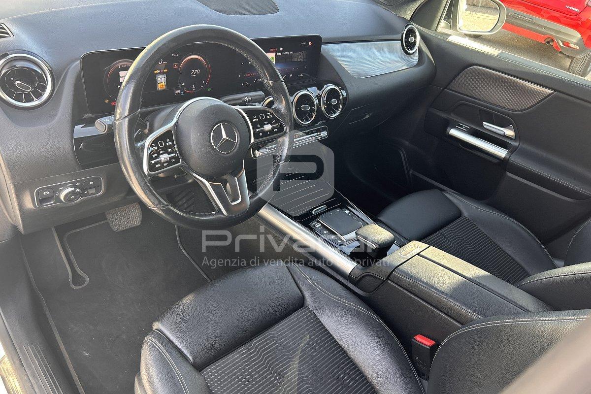 MERCEDES GLA 200 d Automatic Sport