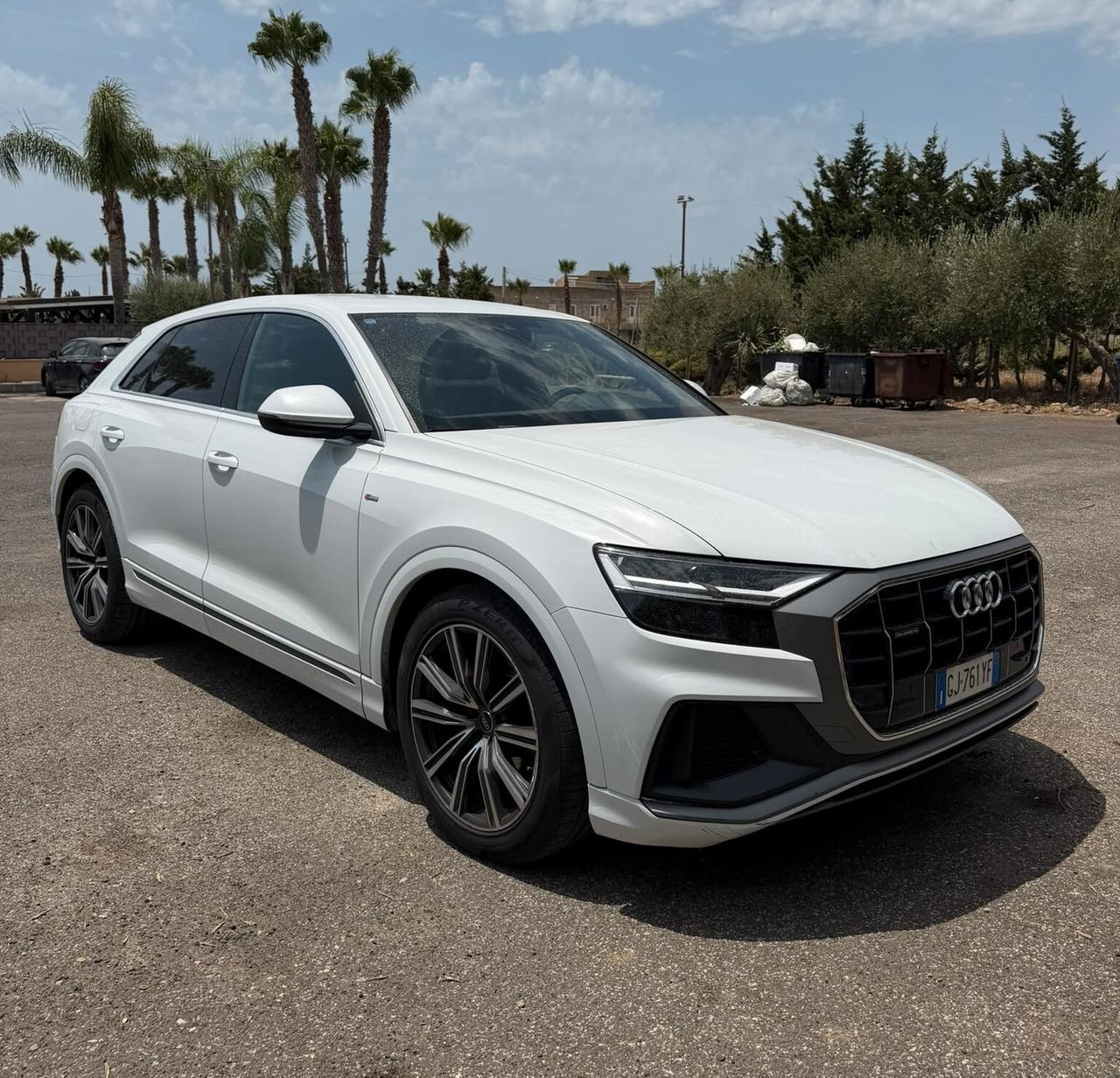 Audi Q8 50 TDI 286 CV quattro S-line