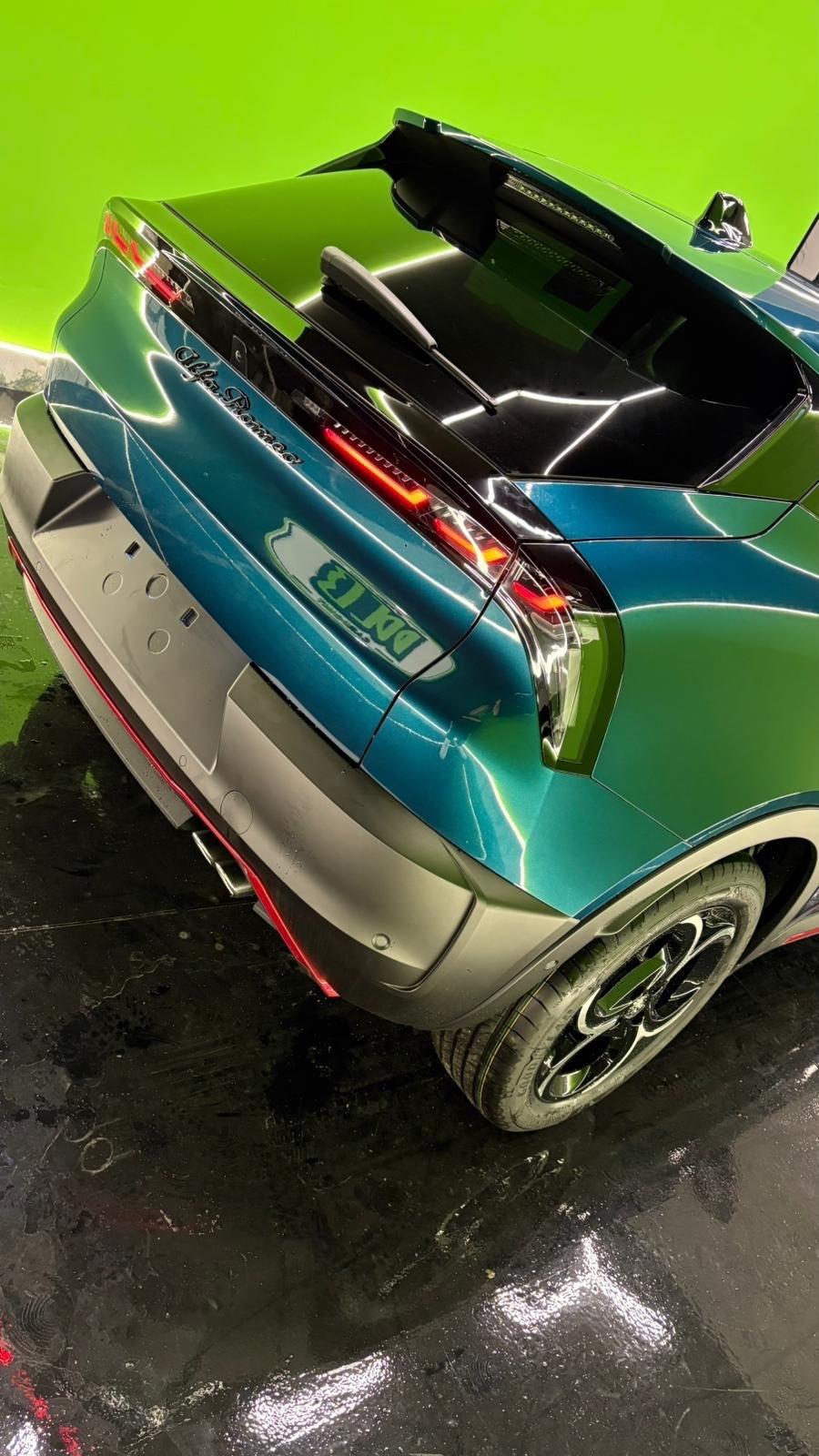 Alfa Romeo Junior 1.2 145 CV Hybrid eDCT6 Speciale