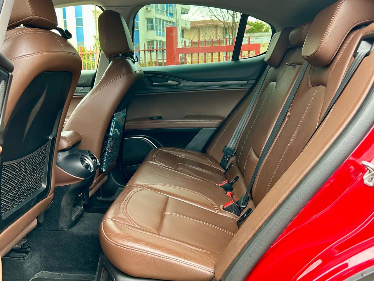 Alfa Romeo Stelvio 2.2 Executive #10009