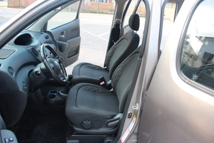 Toyota Yaris Verso 1.3i 16V cat Sol MULTISPAZIO BENZINA TUTTI I TAGLIANDI IN UFFICIALE UNICO UTILIZZATORE