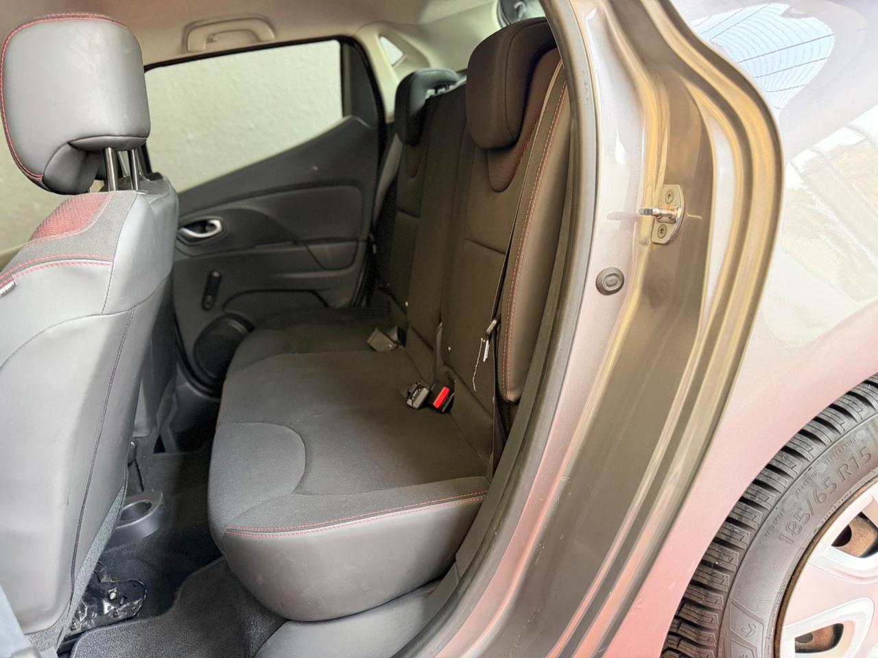 Renault Clio 1.2 75CV GPL 5 porte