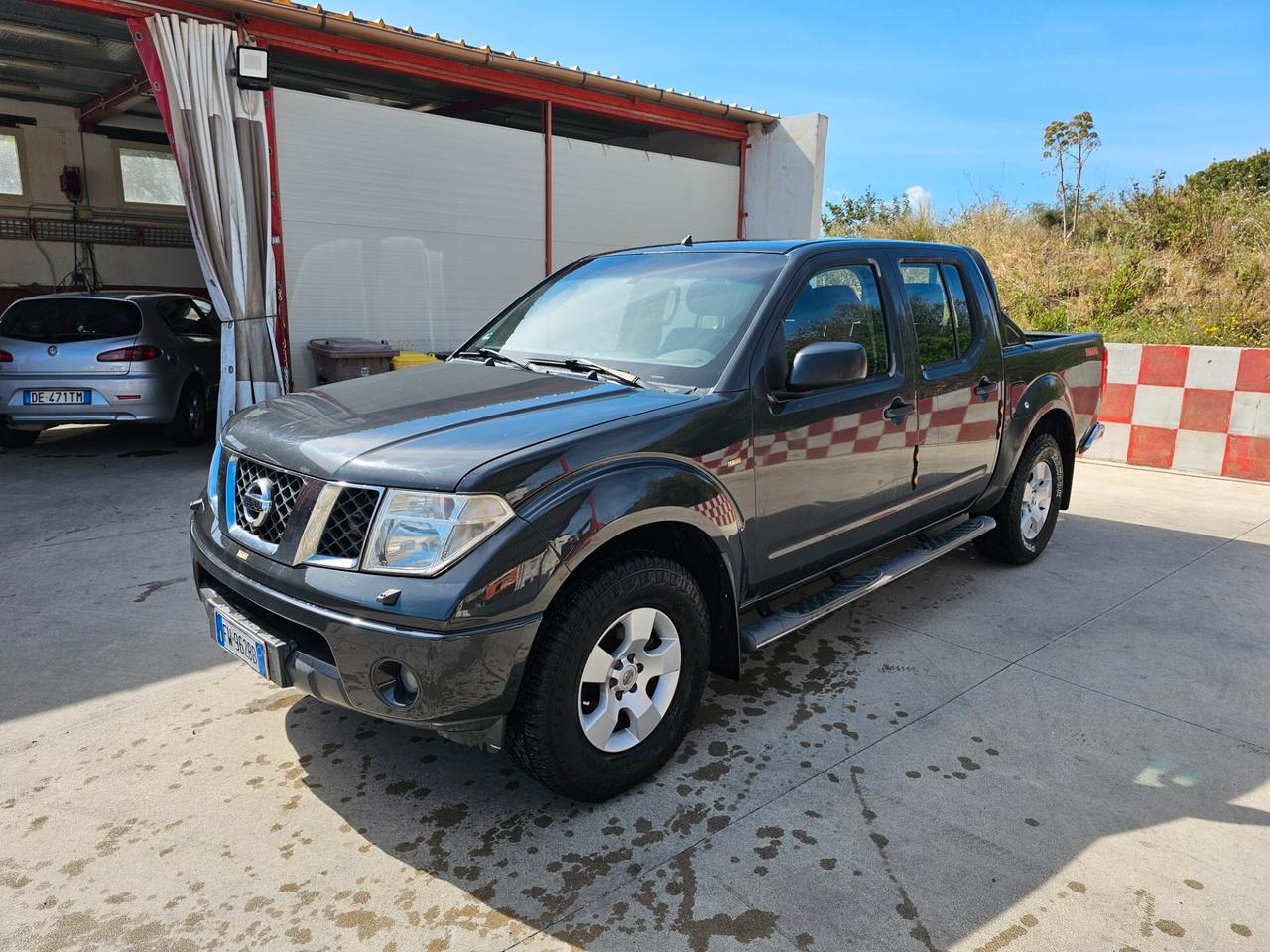 Nissan Navara 2.5 dCi 4 porte Double Cab Sport