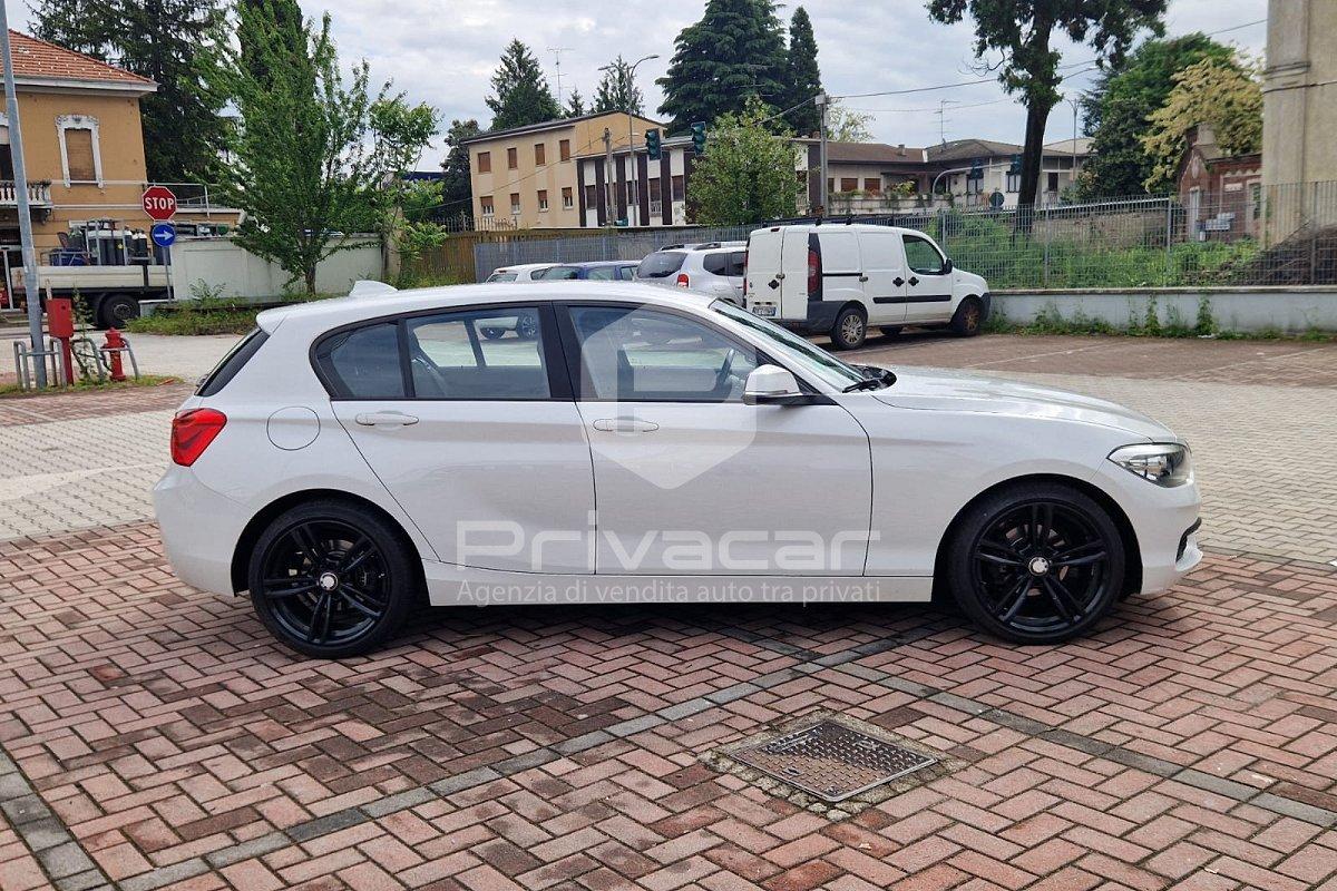 BMW 118d 5p. Advantage