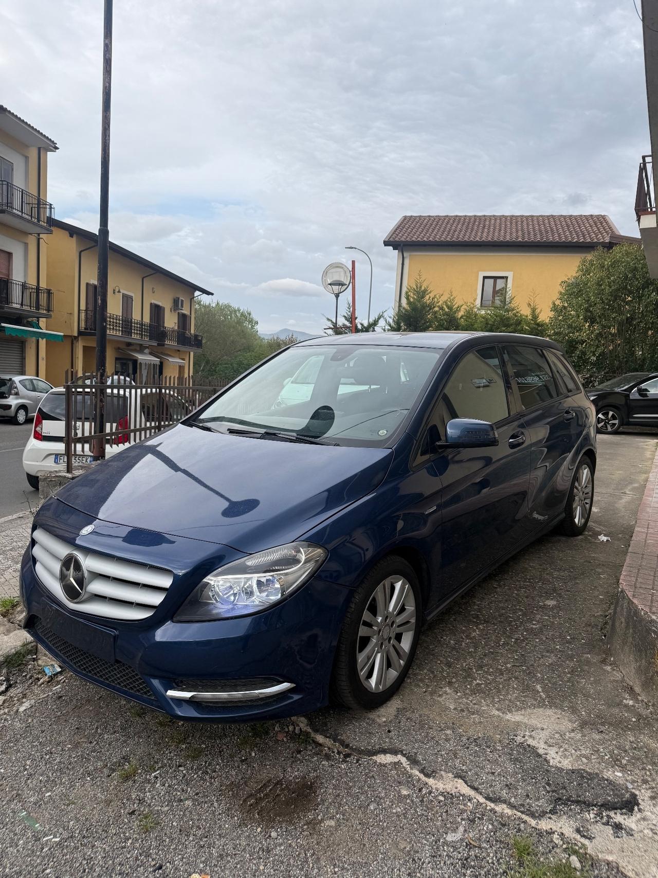 Mercedes-benz B 200 CDI BlueEFFICIENCY Premium