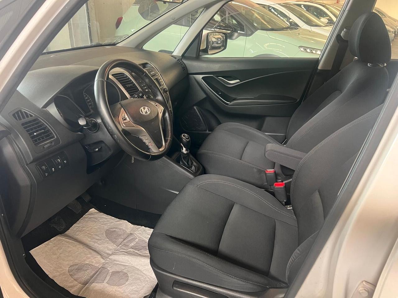 Hyundai i20 1.4-5p. Confort-2014- GPL