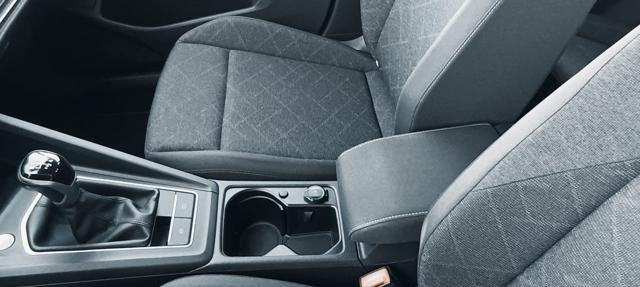VOLKSWAGEN Golf 1.0 TSI EVO Life..anche per neopatentati