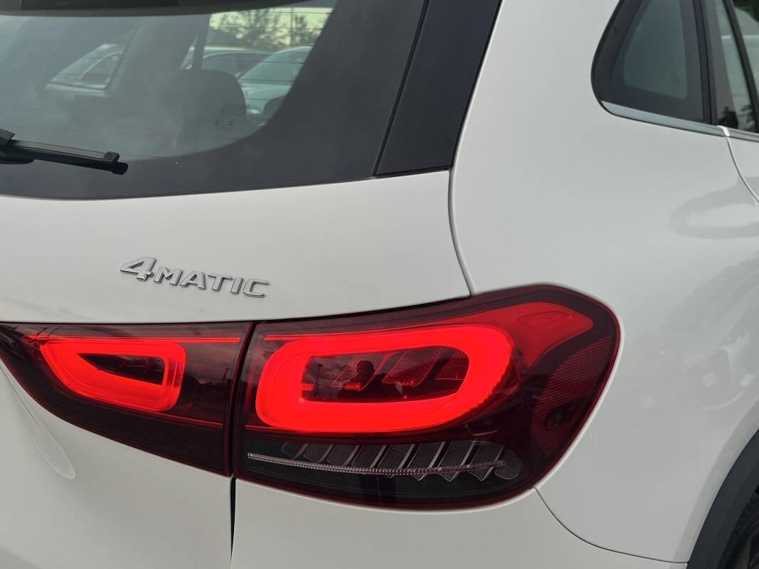 Mercedes Classe GLA 200 d Sport 4matic auto