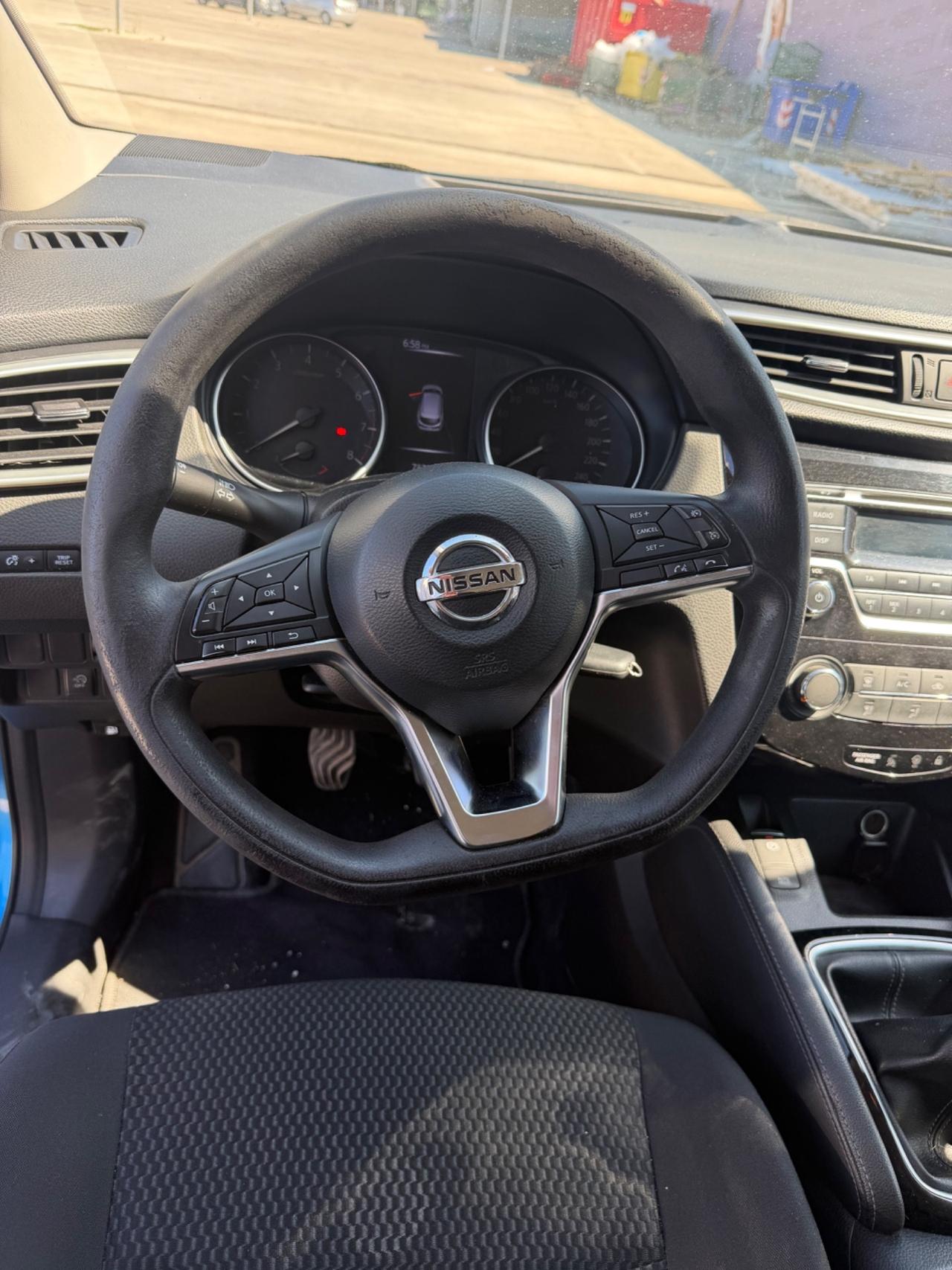 Nissan Qashqai 1.3 DIG-T 140 CV Visia