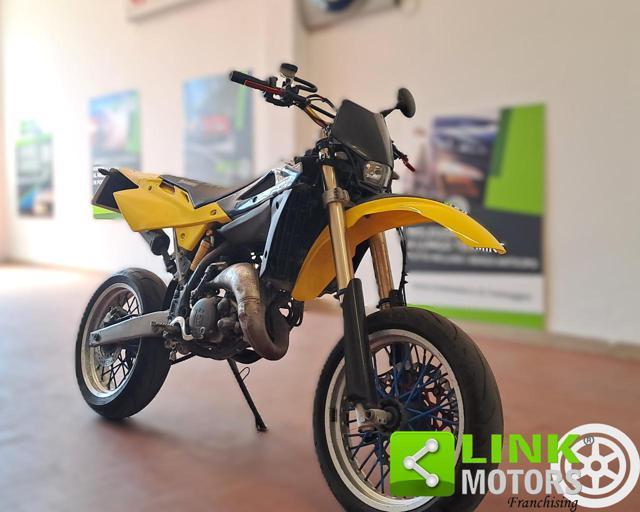 HUSQVARNA SM 125 S .