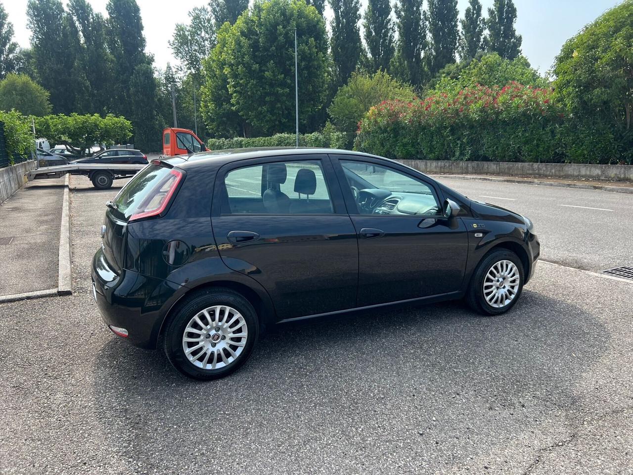 Fiat Punto 1.4 8V 5 porte Easypower Lounge