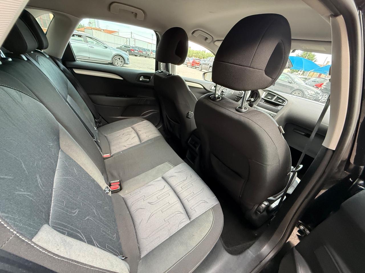 Citroen C4 1.6 HDi 110cv - Neopatentati