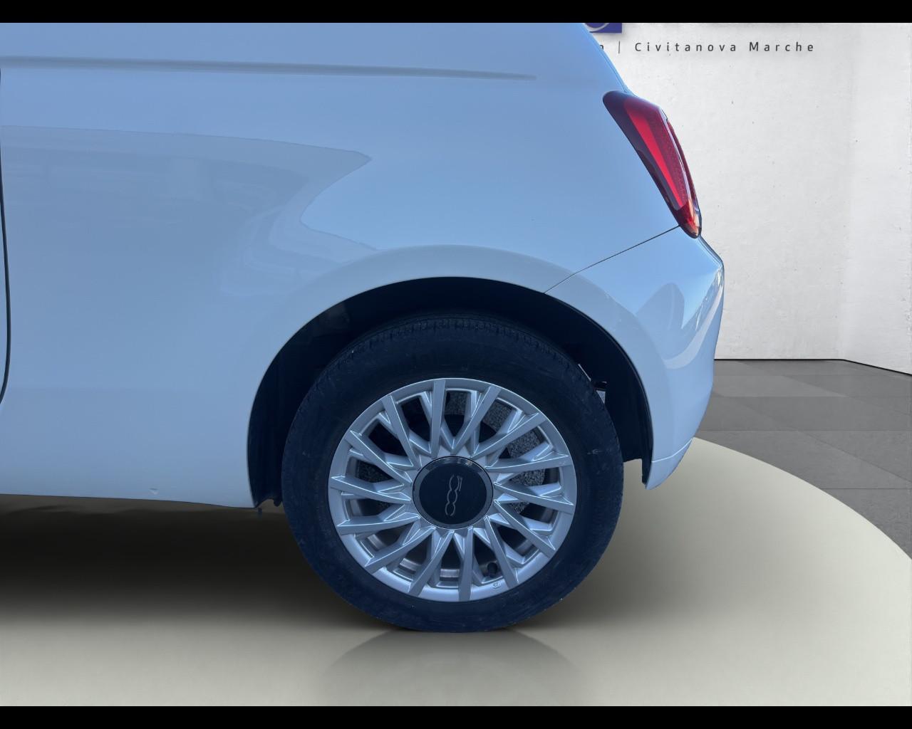 FIAT 500 (2015-2024) - 500 1.0 Hybrid Dolcevita