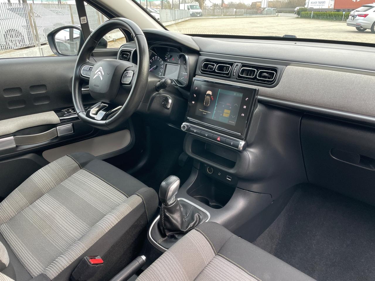 Citroen C3 PureTech 82 GPL Shine