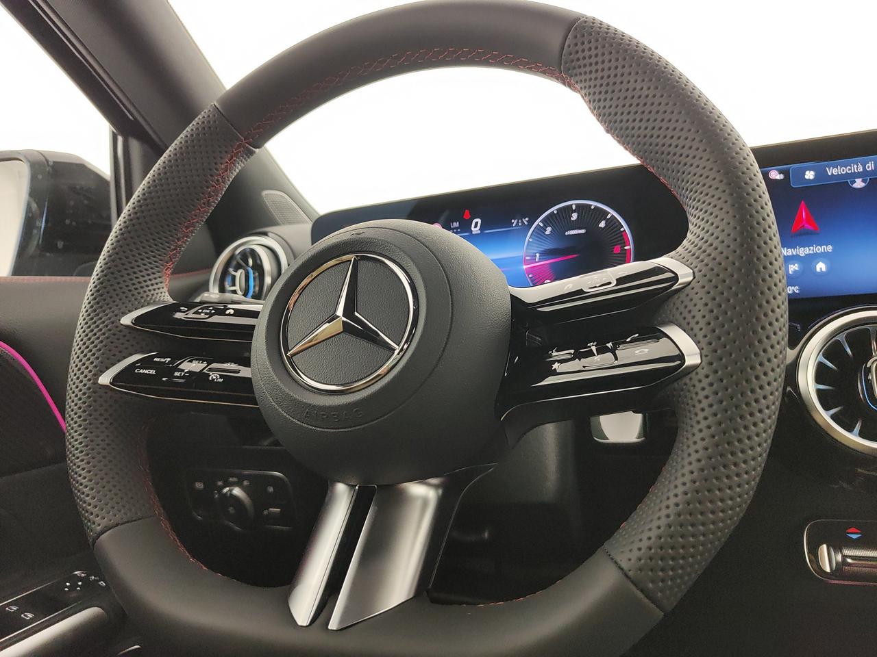 Mercedes-Benz GLA 200 d