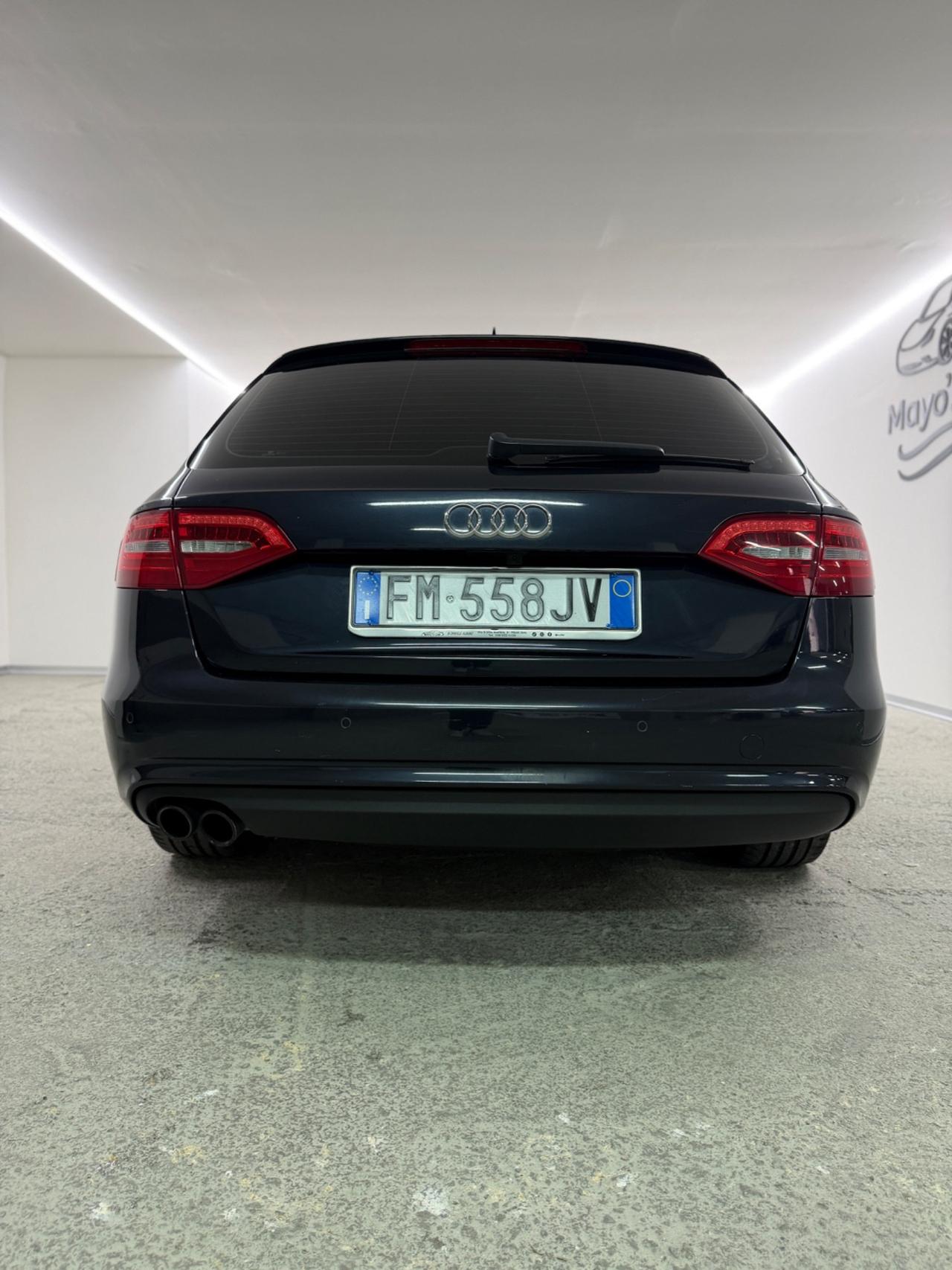 Audi A4 CAMBIO AUTOMATICO (anno 2017)