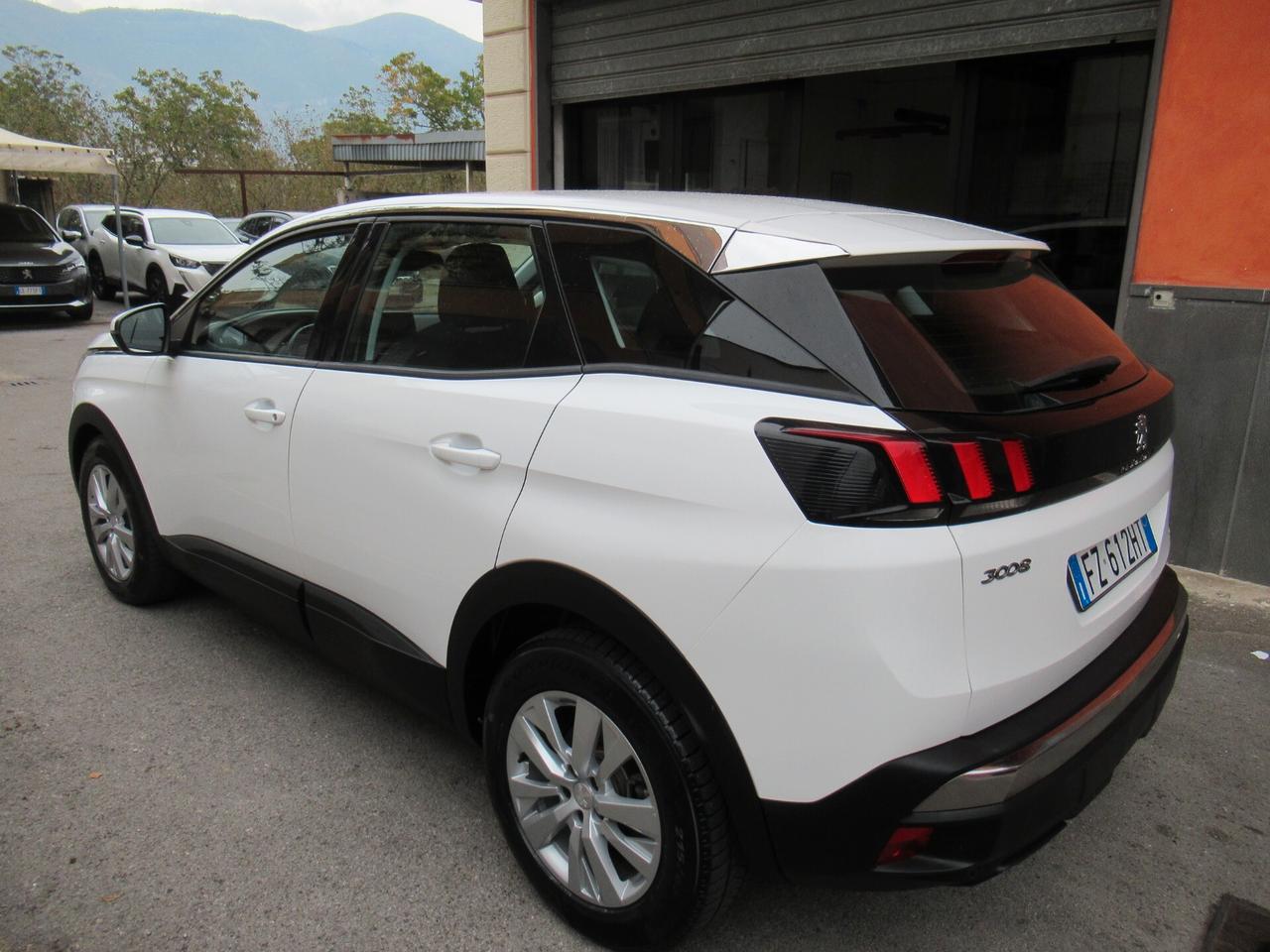 Peugeot 3008 BlueHDi 130 S&S Allure VIRTUAL COKPIT