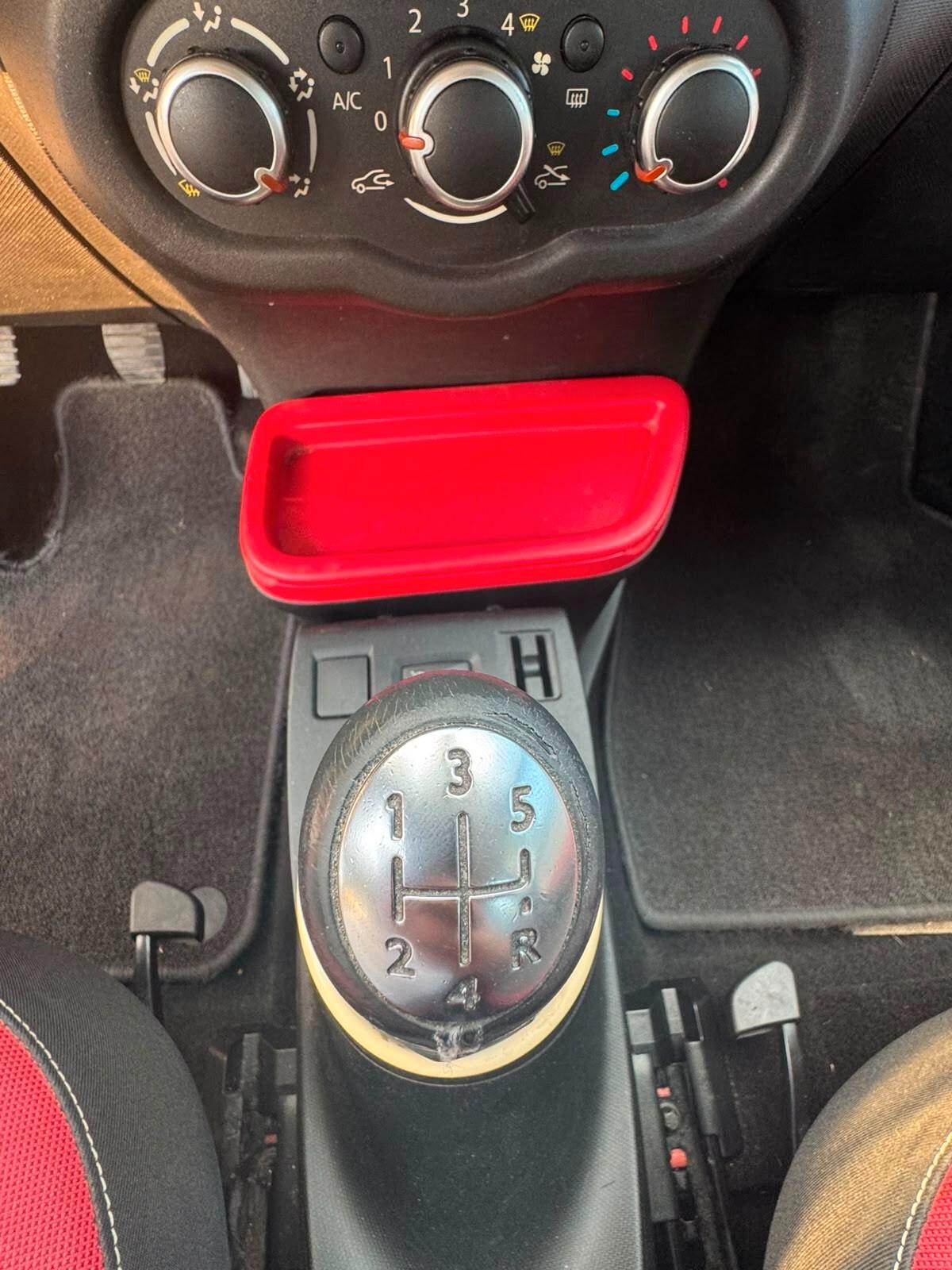 Renault Twingo 1.0 SCe Live