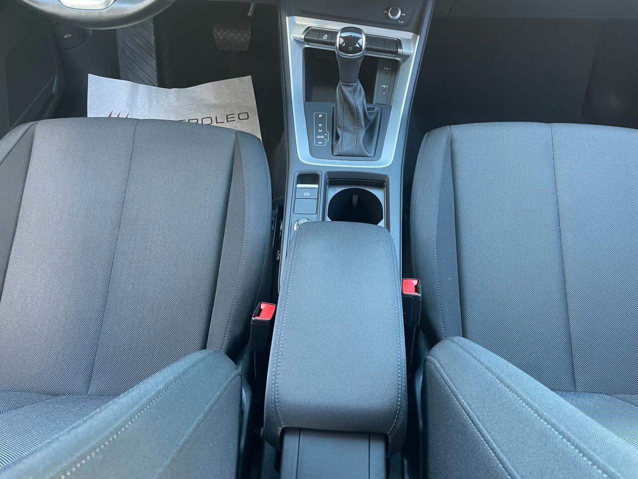 Audi Q3 35 TDI S tronic Business