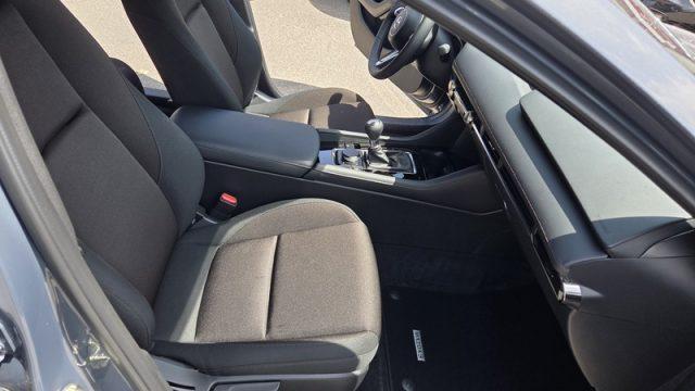 MAZDA 3 Mazda3 e-Skyactiv-G M Hybrid Centre Line PERMUTE