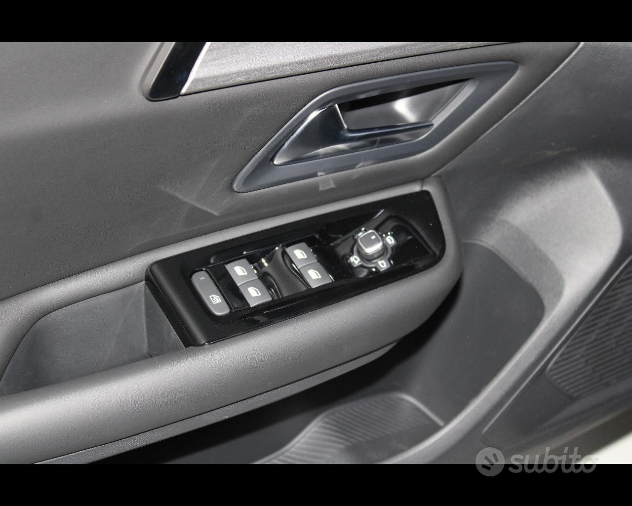 CITROEN C5 X - C5 X Hybrid 136 e-DCS6 Plus