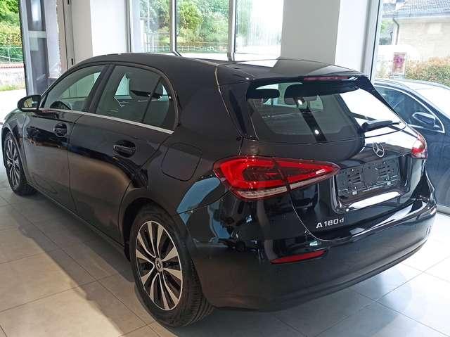 Mercedes-Benz A 180 d ** AUTOM.+LED+NAVI+UNIPRO+FULL **