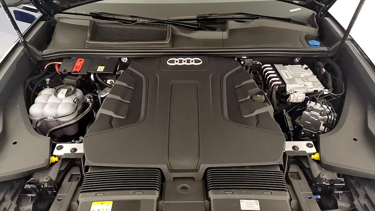 AUDI Q8 - Q8 50 3.0 tdi mhev Sport quattro tiptronic