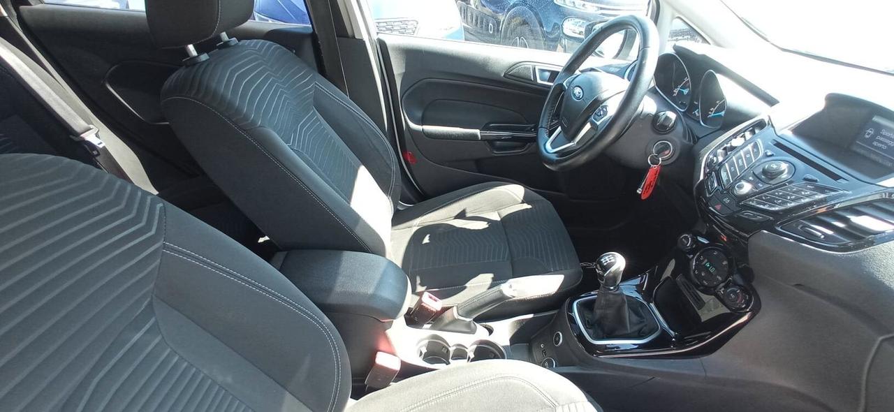 Ford Fiesta 1.4 GPL Titanium