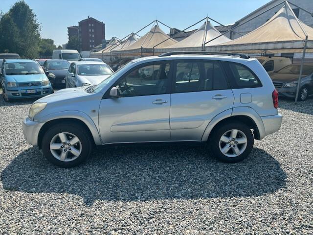 Toyota RAV 4 RAV4 2.0 Tdi D-4D cat 5 porte passo lungo