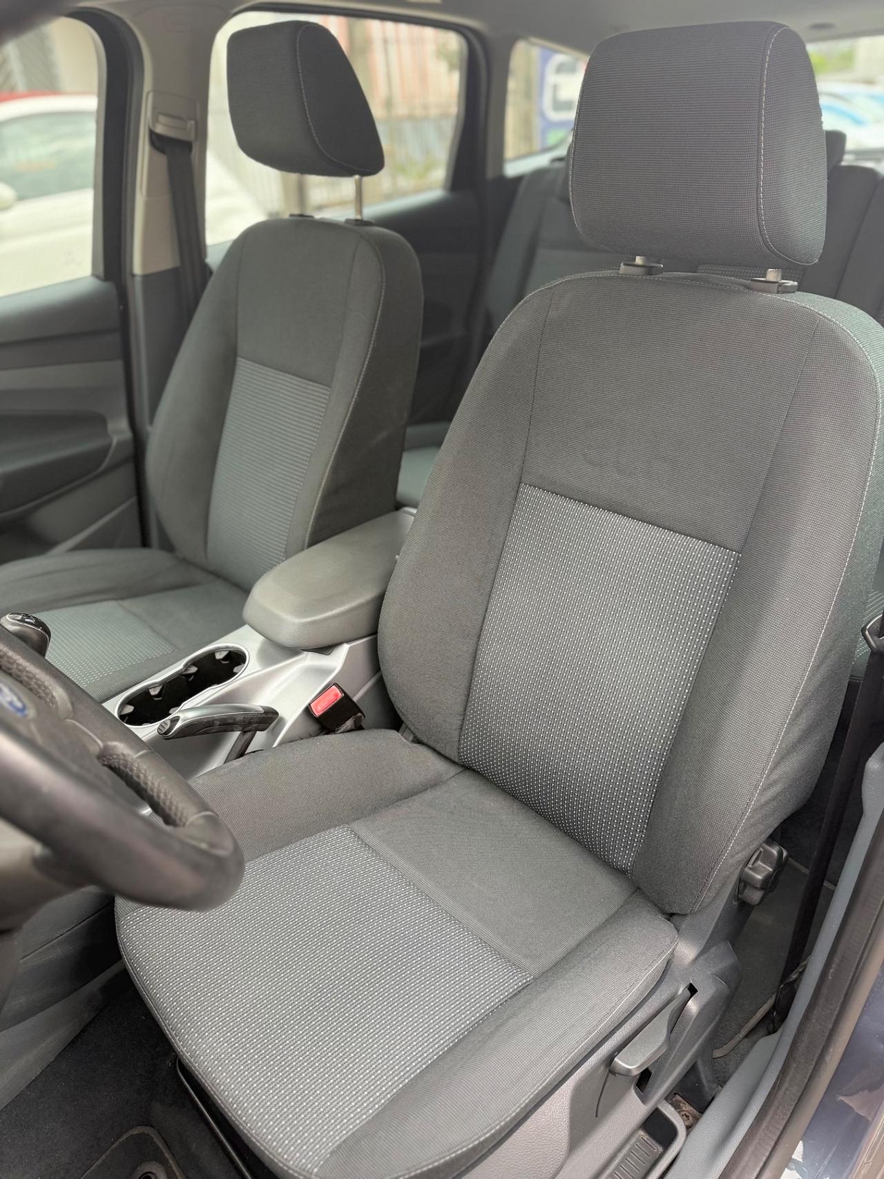 Ford C-Max 1.6 TDCi 115CV Titanium