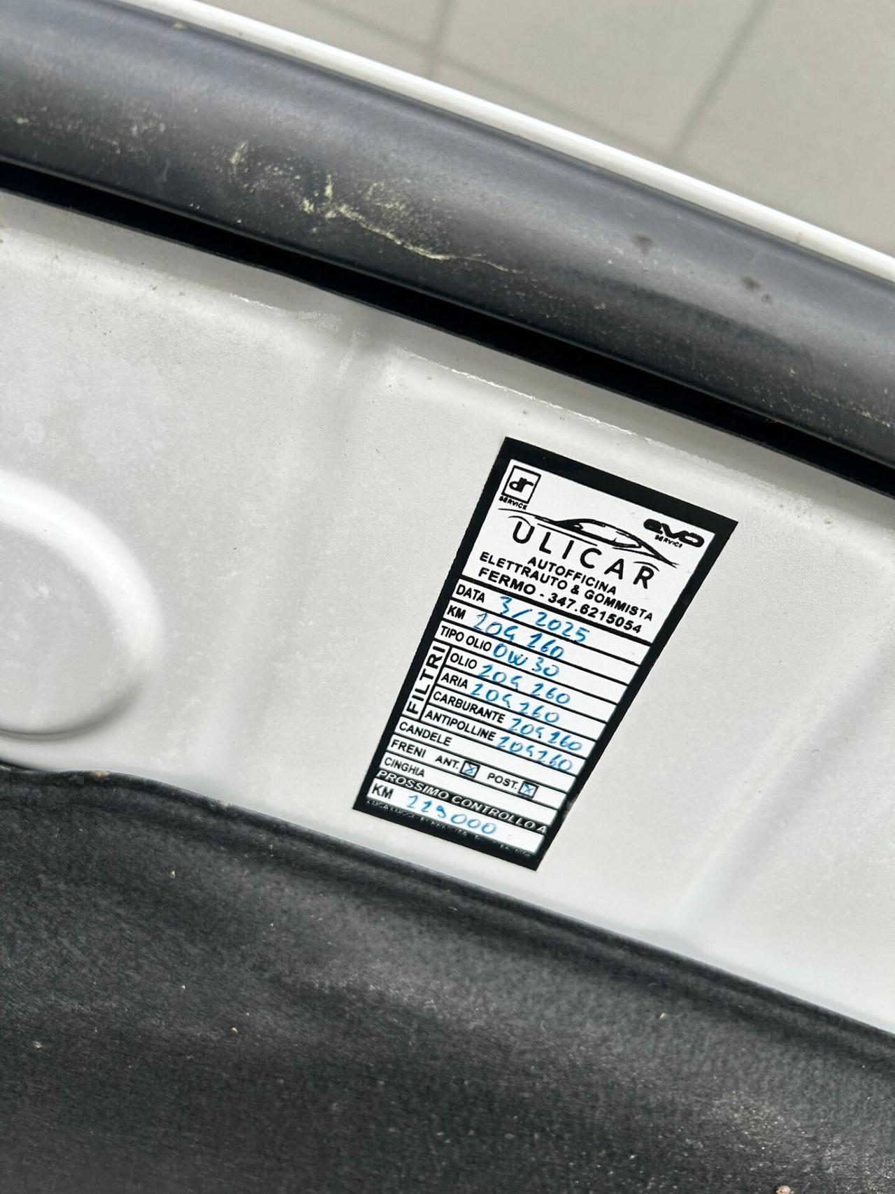 Volvo V40 2.0 D2 X NEOPATENTATI 2017