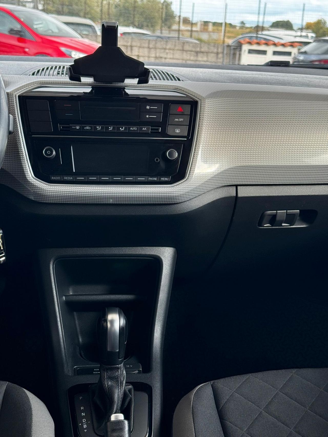 Volkswagen up! e-up! 82 CV
