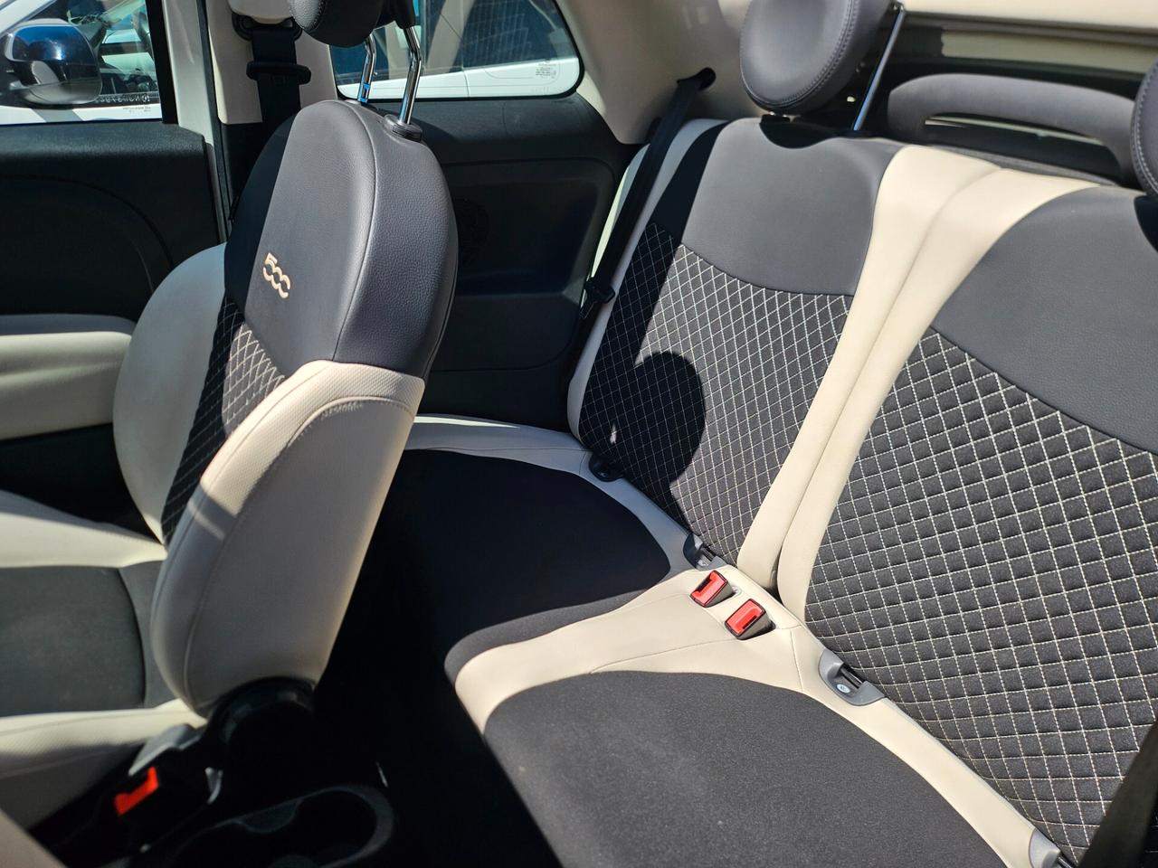 Fiat 500 C 1.0 Hybrid Dolcevita 06/2022