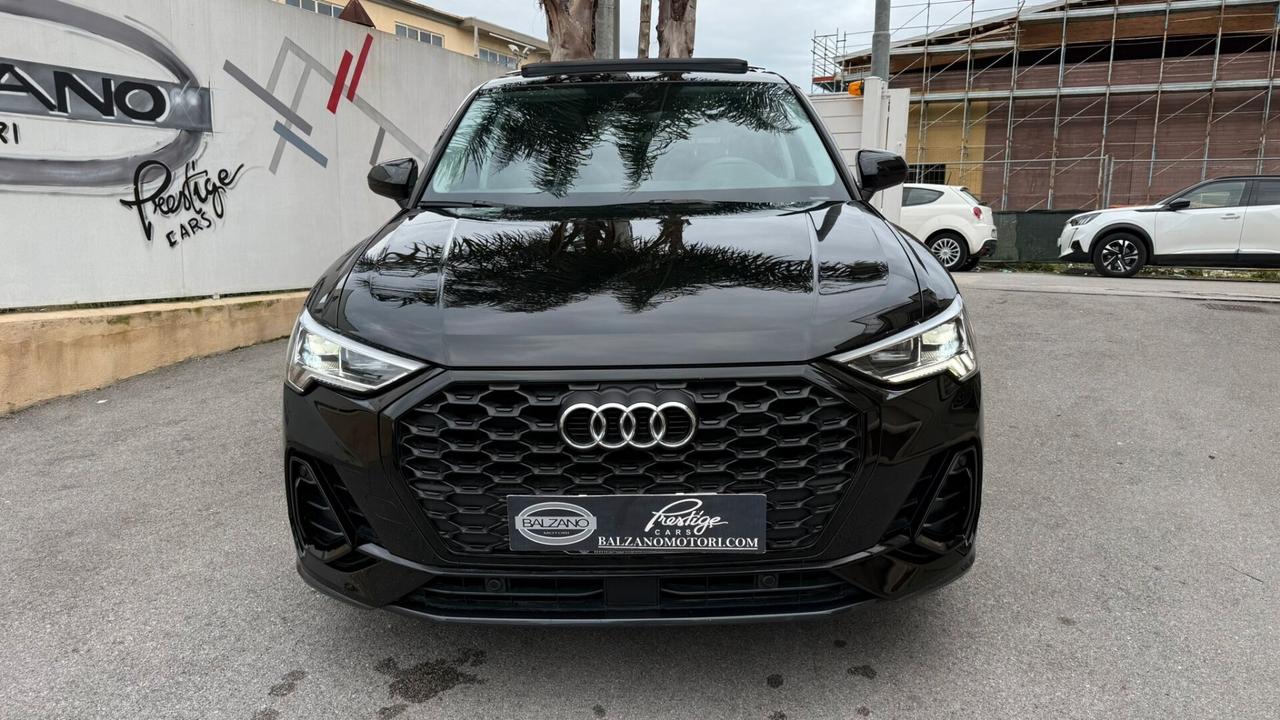 AUDI Q3 SPB 35 TDI IDENTITY BLACK KM0 2024 TETTO APRIBILE
