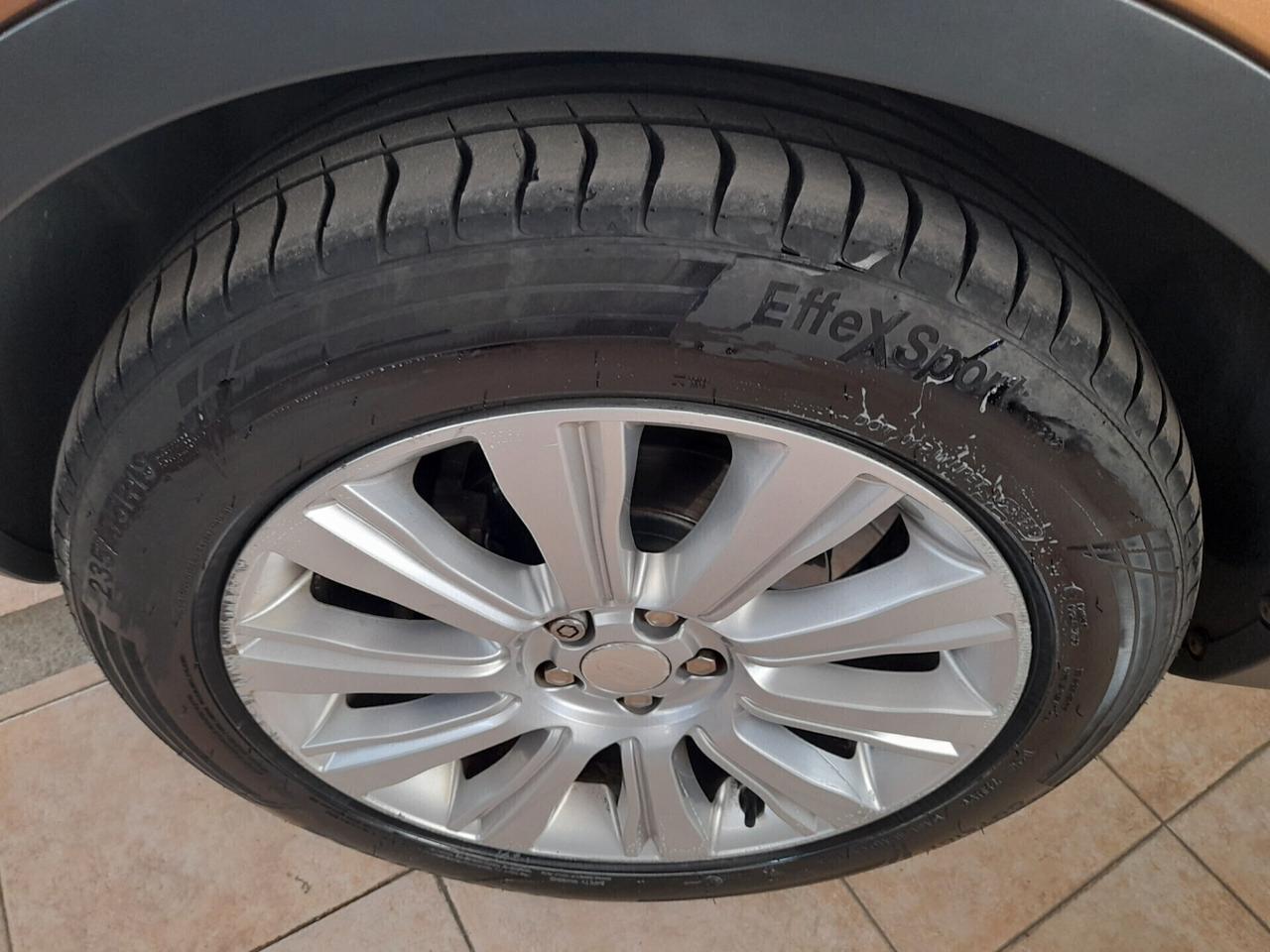 Land Rover Range Evoque 2.2 Sd4 5p. Pure Tech Pack