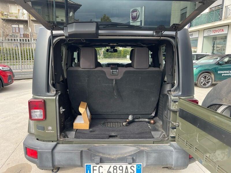 Jeep Wrangler 2.8 crd Rubicon X auto