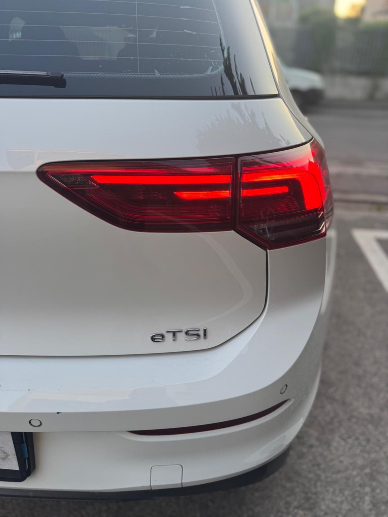 Volkswagen Golf 1.5 TSI EVO ACT R-Line