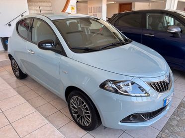 Lancia Ypsilon 1.0 70cv FireFly 5 porte S&S Hybrid Gold Plus