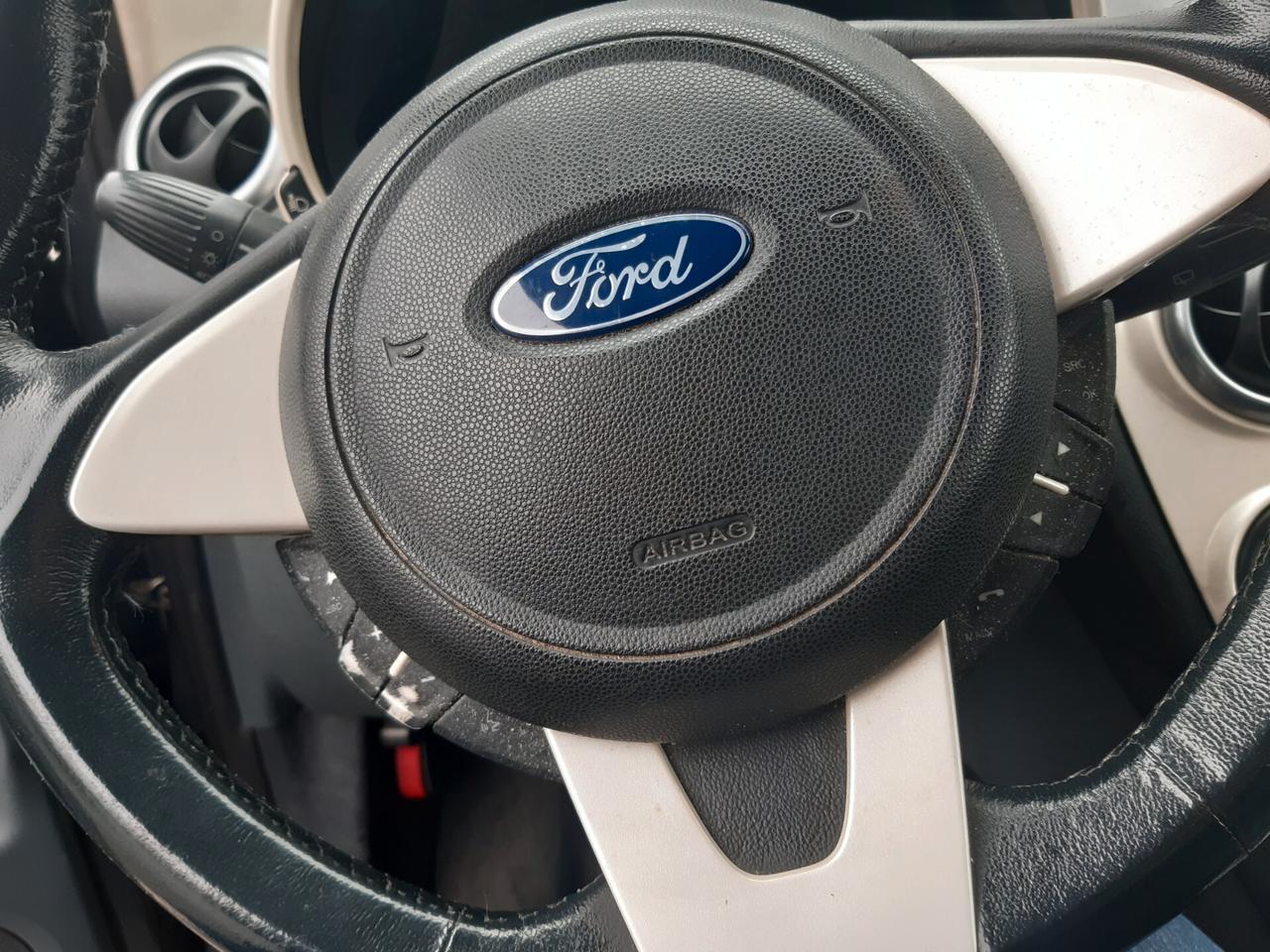 Ford Ka Ka+ 1.2 8V 69CV Titanium